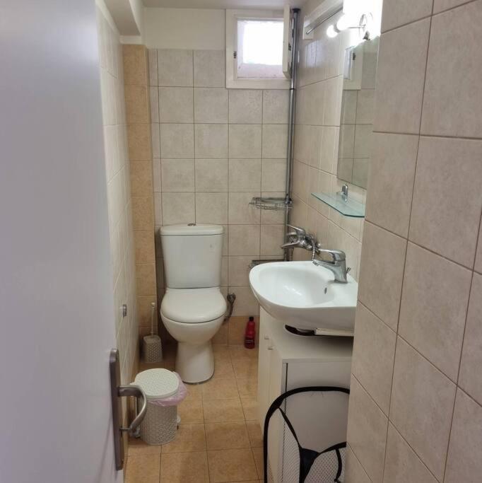 Evi'S Touch 1 Apartman Pórosz Kültér fotó